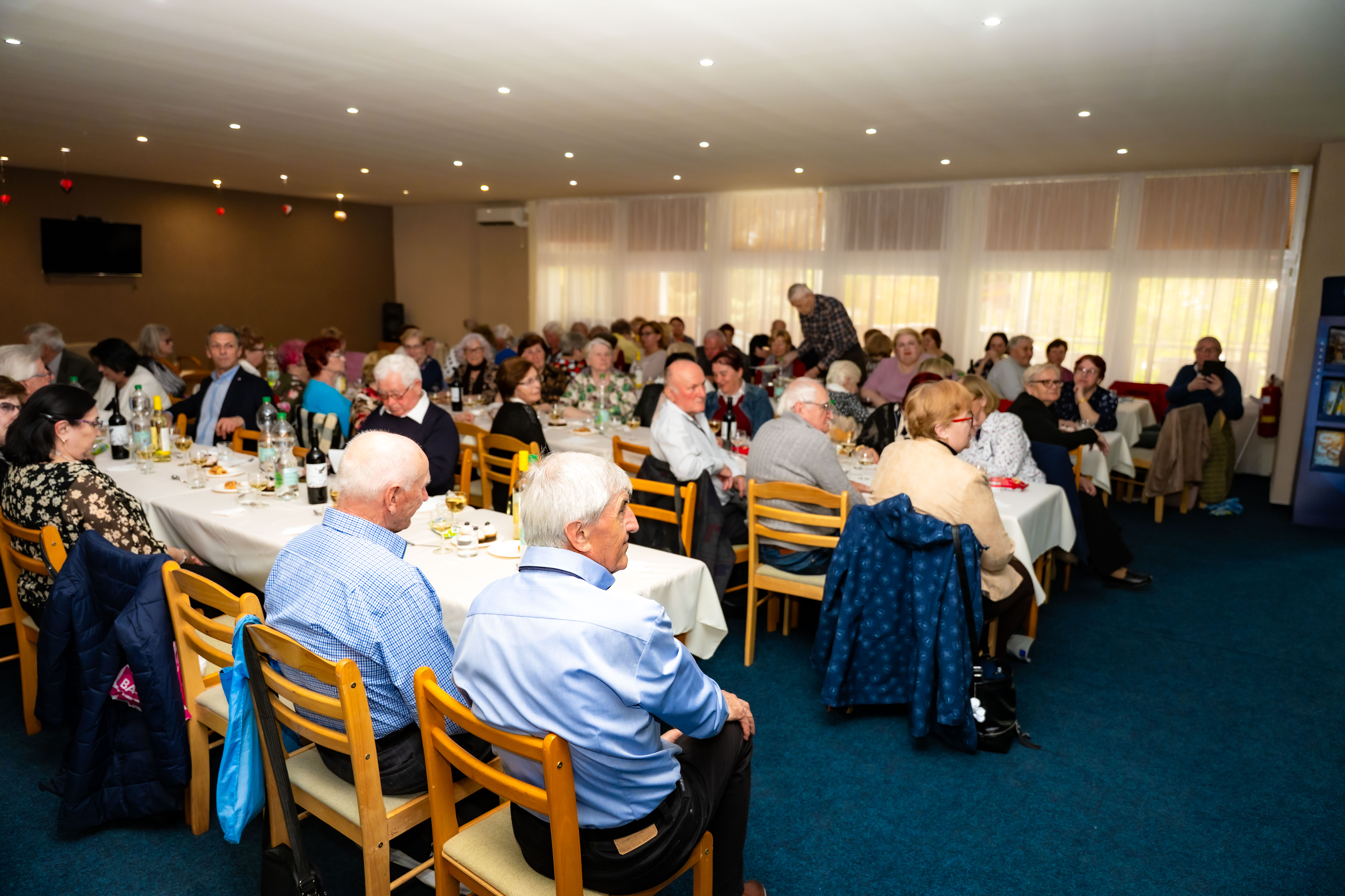 Navsteva klubu krestanskych seniorov v MC Kosice - Nad jazerom-1